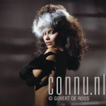 28-11-1984 Vanity in studio Amsterdam Photo: Govert de Roos/Connu

[keywords]Posed, Half Length, Eyecontact[/keywords]